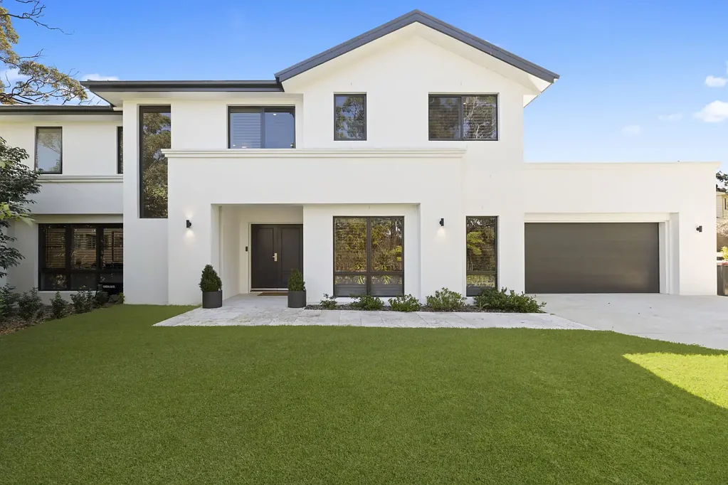 Wahroonga 5 Slaapkamer Brand new and destined to impress