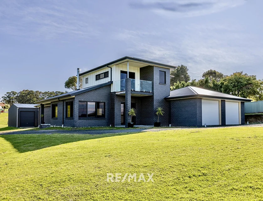 46 Lindamay Court, Lake Bunga, Bairnsdale (North Gippsland), 4 phòng ngủ, 3 phòng tắm, House