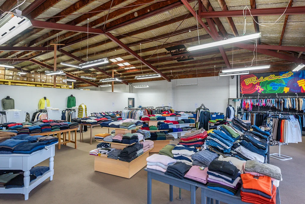 Levin 1,000 sqm Front Unit with Retail Frontage – For Lease