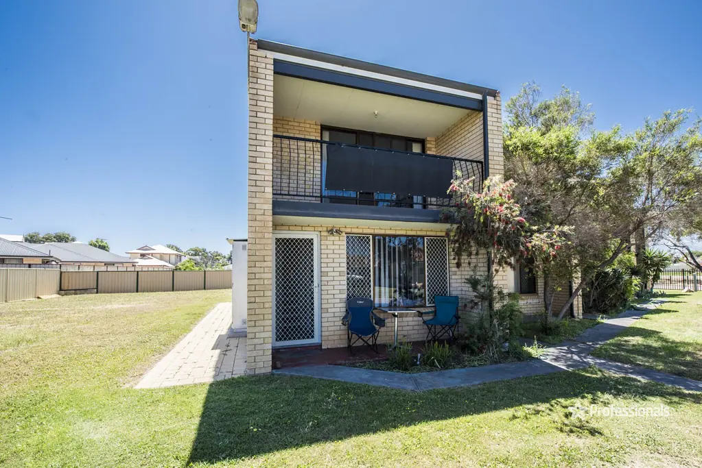 16/125 Railway Street, Bluff Point, WA 6530