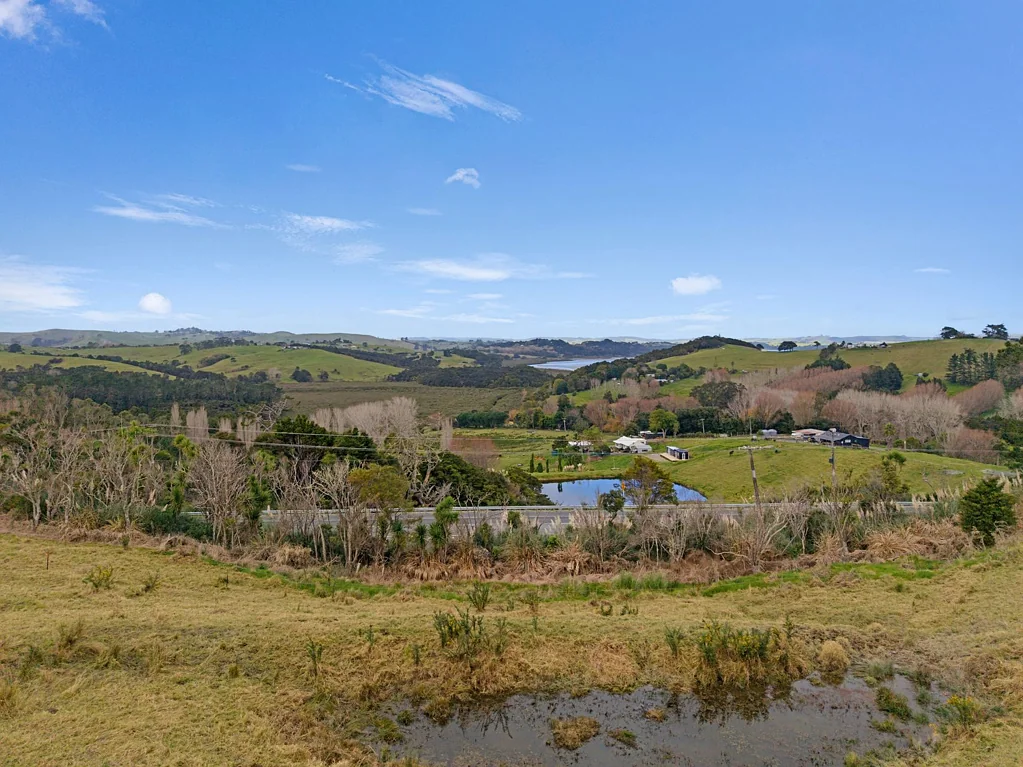 Paparoa Now Priced to Move – Over 4 Acres Near Paparoa