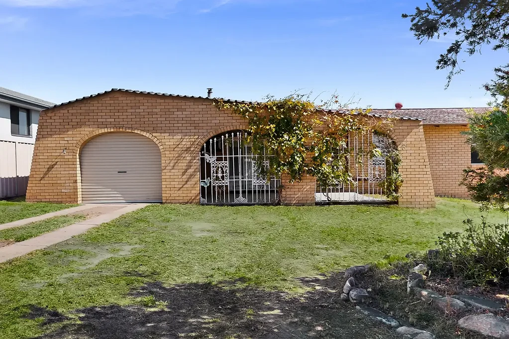 Merriwa 3房  Brick Home – Ideal for All Stages of Life