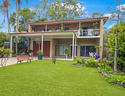 4 Riverside Crescent, Brunswick Heads, North Coast, 4 Bedrooms, 3 Bathrooms, House