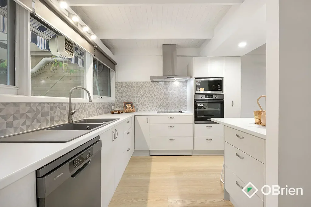 3/163 Mount Eliza Way, Mount Eliza, VIC 3930