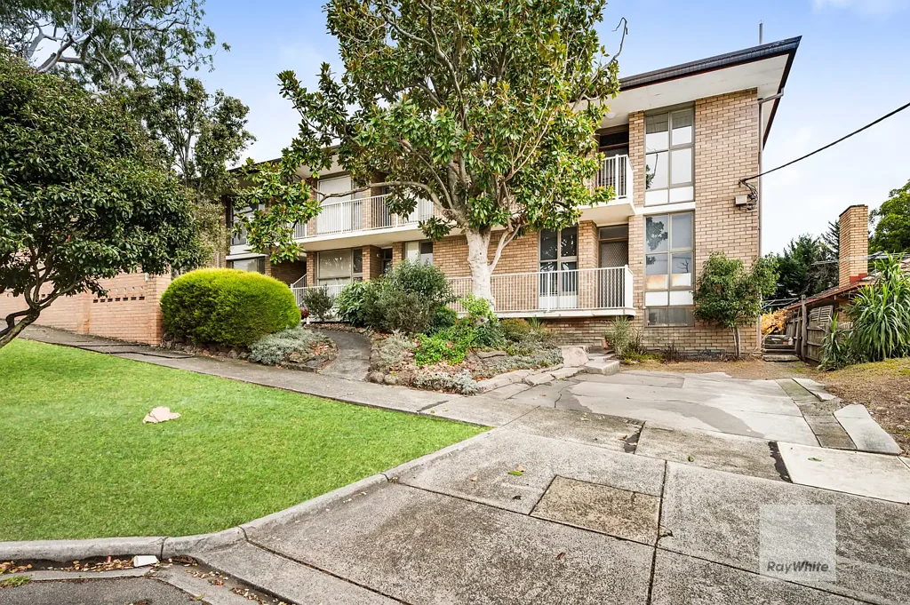 Heidelberg 2 Bedroom Ground Floor Comfort in the Heart of Heidelberg!