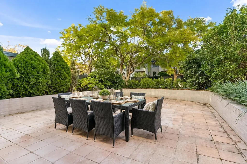 Resort Style Living in Prestigious Abbotsford Cove