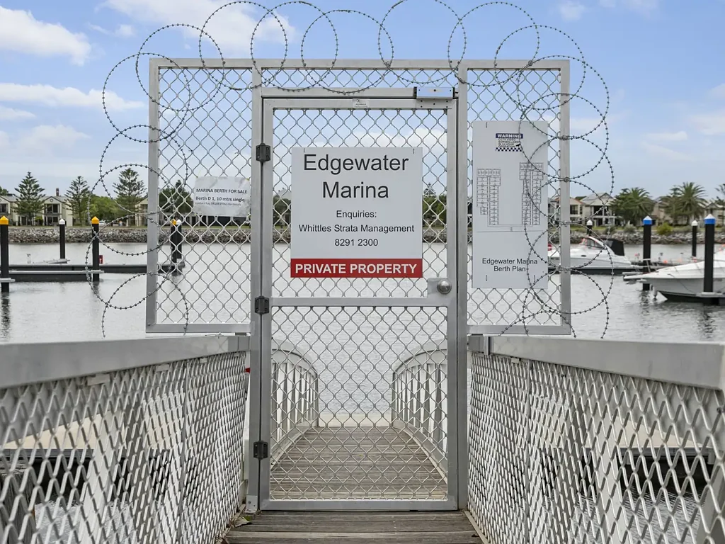 New Port Marina Berth for Sale - 10m in Edgewater Marina
