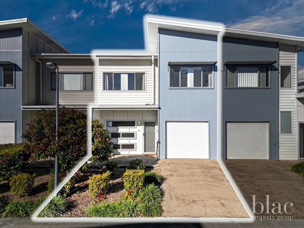 Warner 3房 Warner 中心时尚联排别墅生活 Stylish Townhouse Living in the Heart of Warner