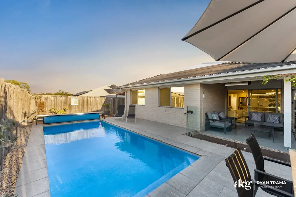 Park Ridge 4침실 Heated Pool & Effortless Indoor-Outdoor Living