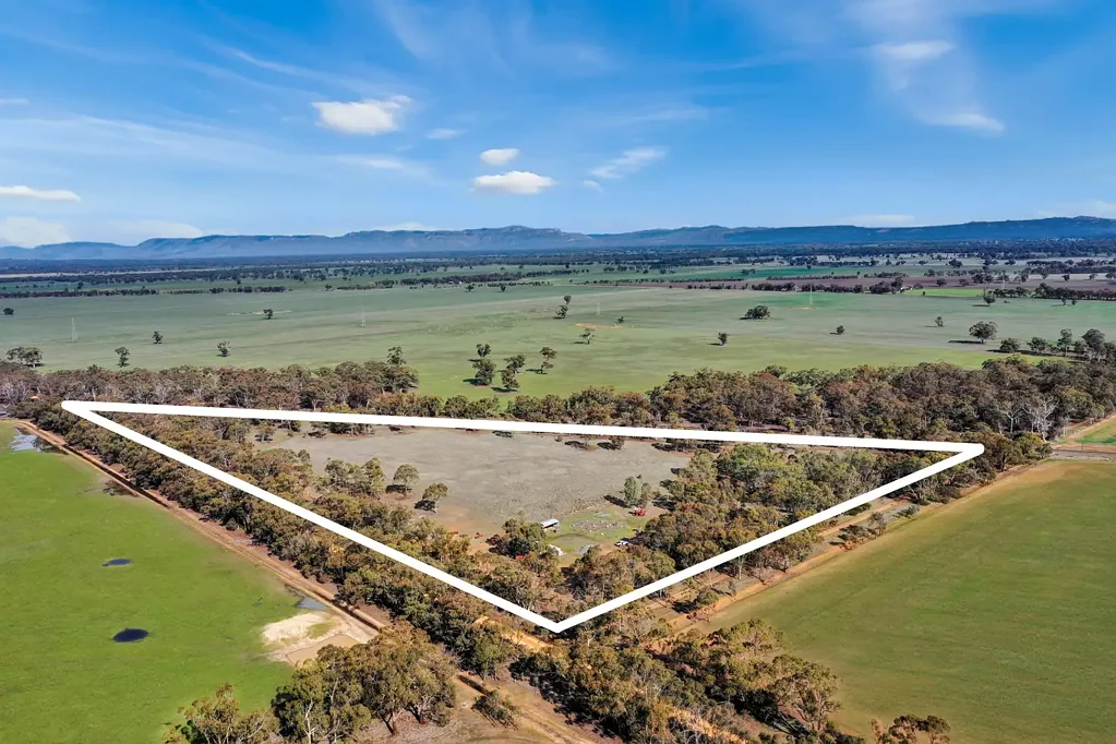 Wal Wal 20.8 Acres in the Heart of Wal Wal