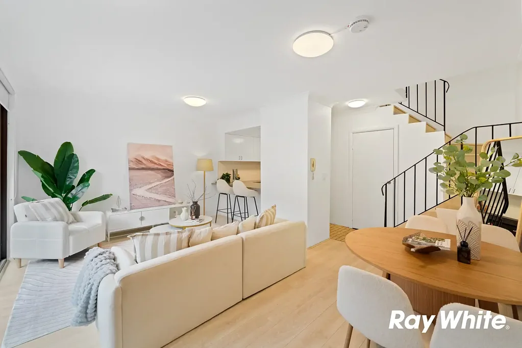 Newtown 2chambre Newly Renovated Townhouse in the Heart of Newtown (entry via Campbell St)