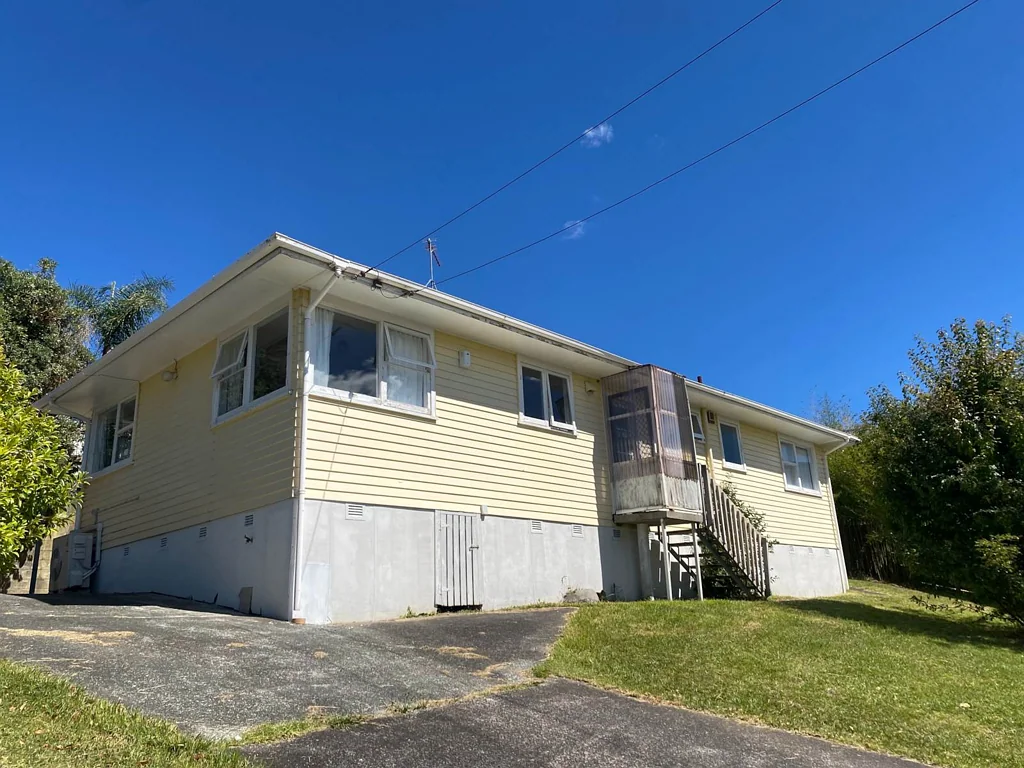 Three bedrooms in New Windsor