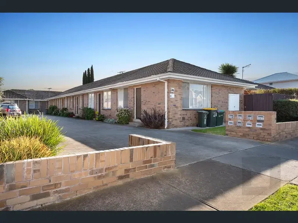 Refurbished villa unit with courtyard....