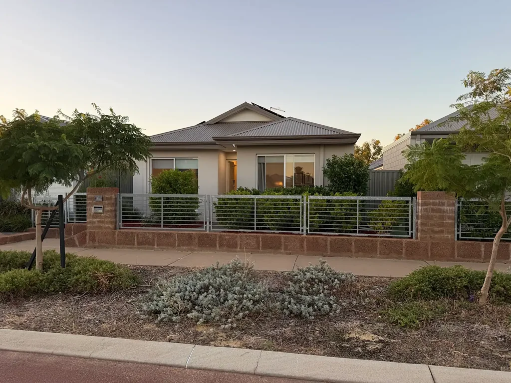11 Casterton Road, Byford, WA 6122