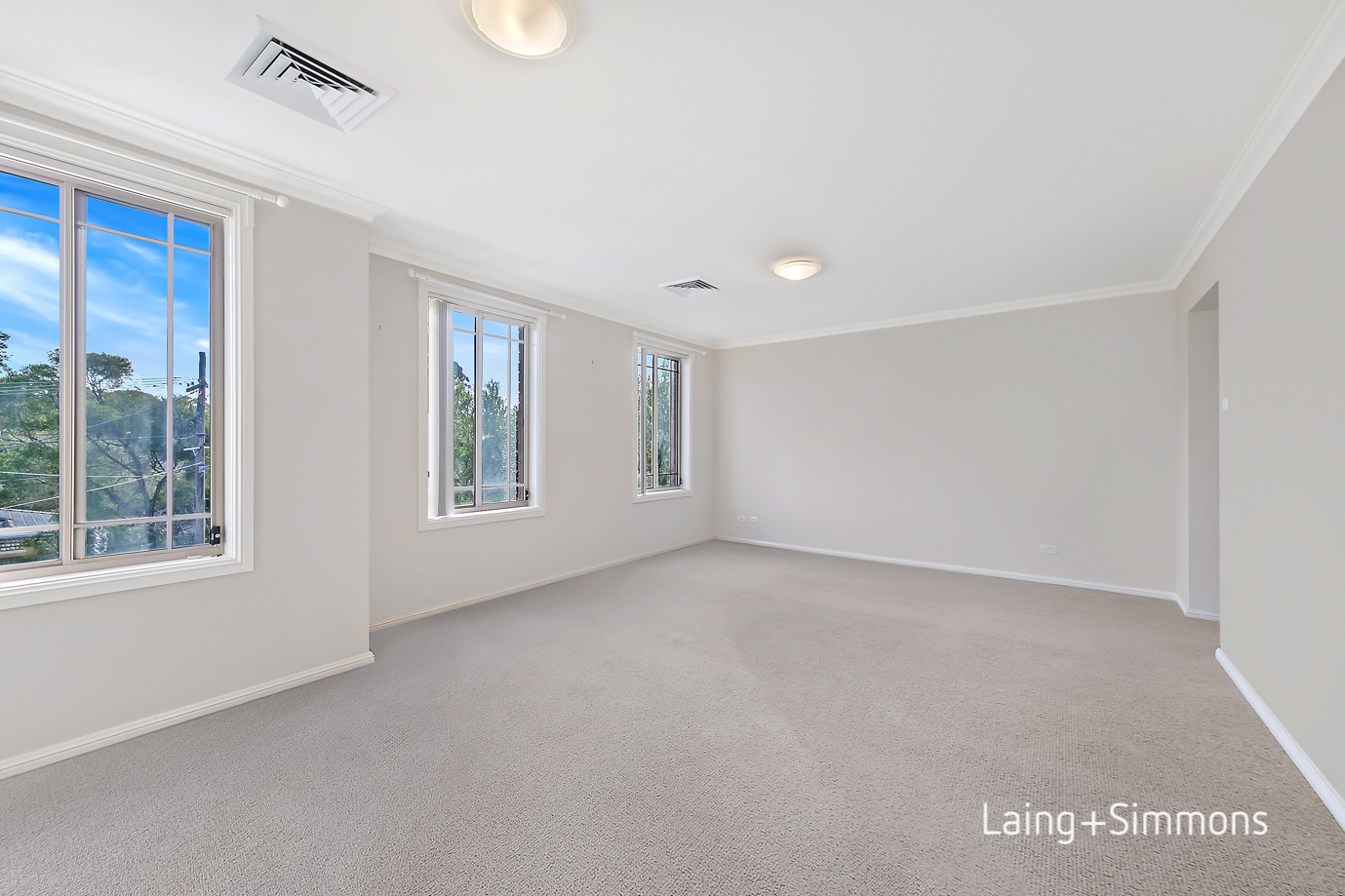 12 NICHOLSON AV, THORNLEIGH NSW 2120, 0 rūma, 0 rūma horoi, House