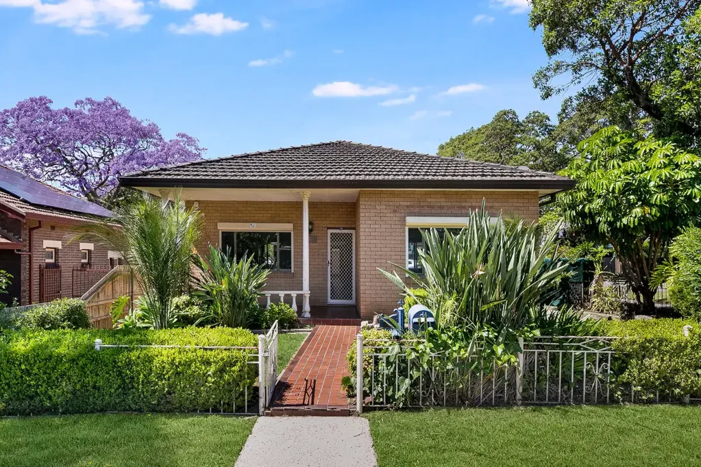110 Wellbank Street, Concord, NSW 2137