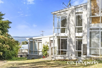2/64 Crystal Downs Drive, Blackmans Bay, TAS 7052, 3房, 1浴, Unit