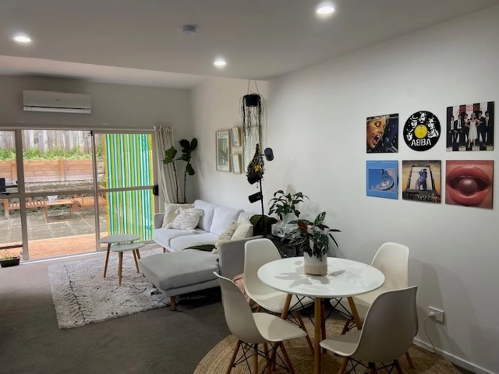 Charming Townhouse in Bayview