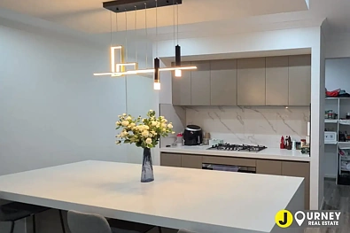 37 Dysart Boulevard, Donnybrook, VIC 3064, 4 Bedrooms, 2 Bathrooms, House