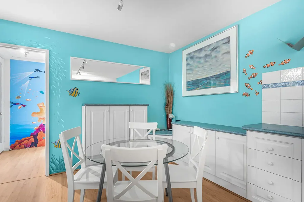 Furnished Coastal Living in Mosman Park Location