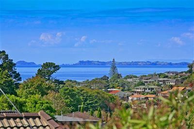 5 Theodora Place, Mairangi Bay, Auckland - North Shore, 5 कमरे, 3 बाथरूम