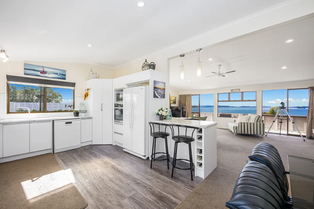 11 Mera Road, Algies Bay, Rodney, Auckland