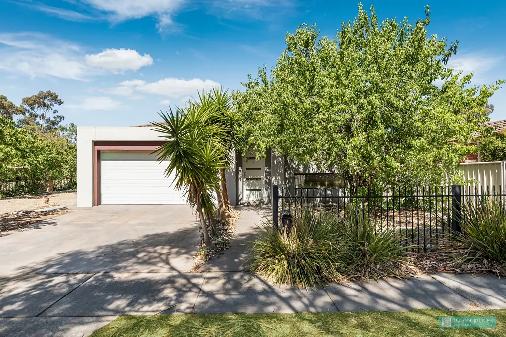 3 Acacia Park Dr, Epsom, VIC 3551