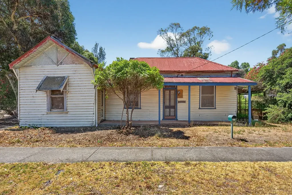 Heathcote 3房  Prime Heathcote Opportunity with Space to Grow