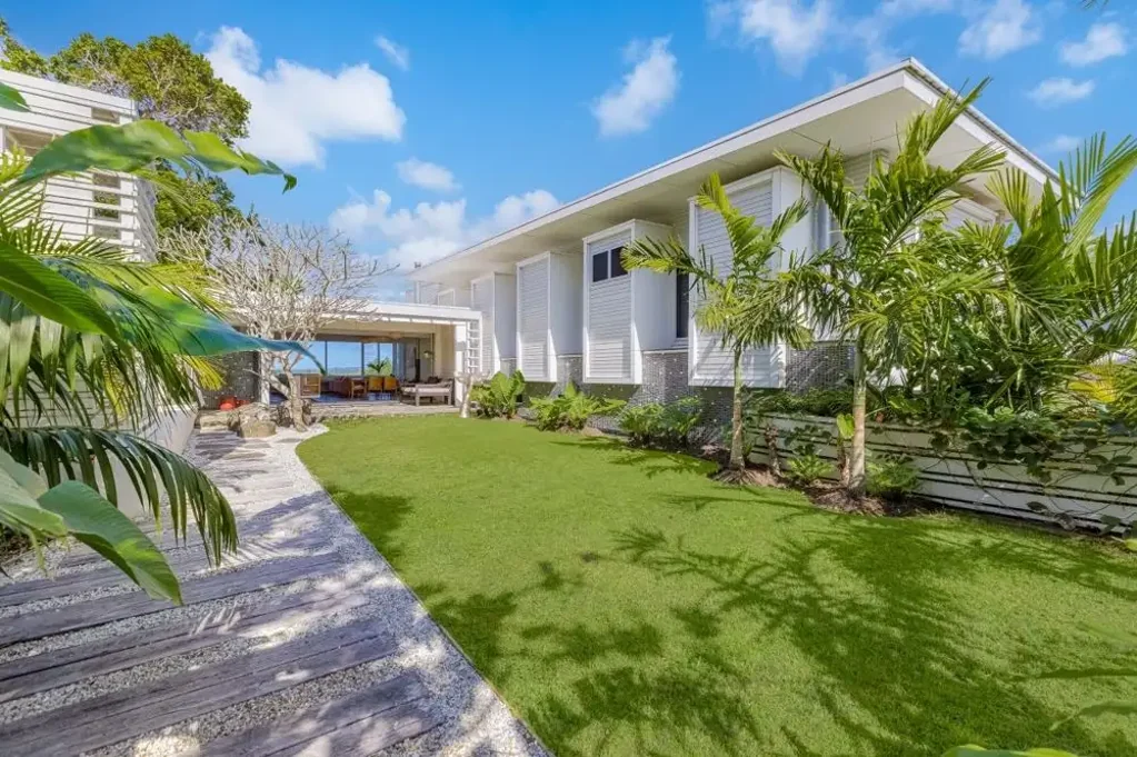 Fingal Head 5 Bedroom A Landmark Architectural Masterpiece in Fingal Head