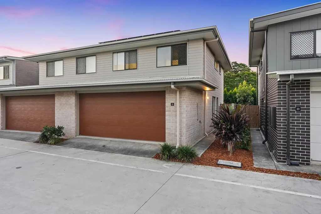 Doolandella 3chambre Modern, Low-Maintenance Family Townhouse in a Peaceful Community