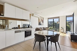 601/770B Toorak Road, Glen Iris