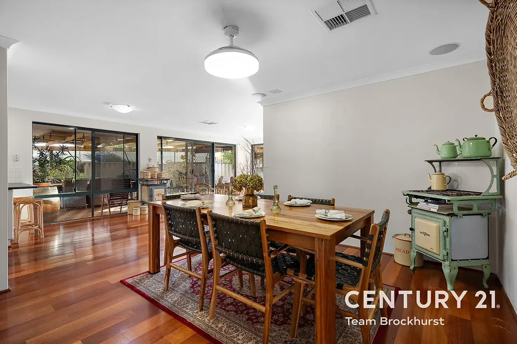 Waikiki 4房  COASTAL CHARM WITH MODERN STYLE