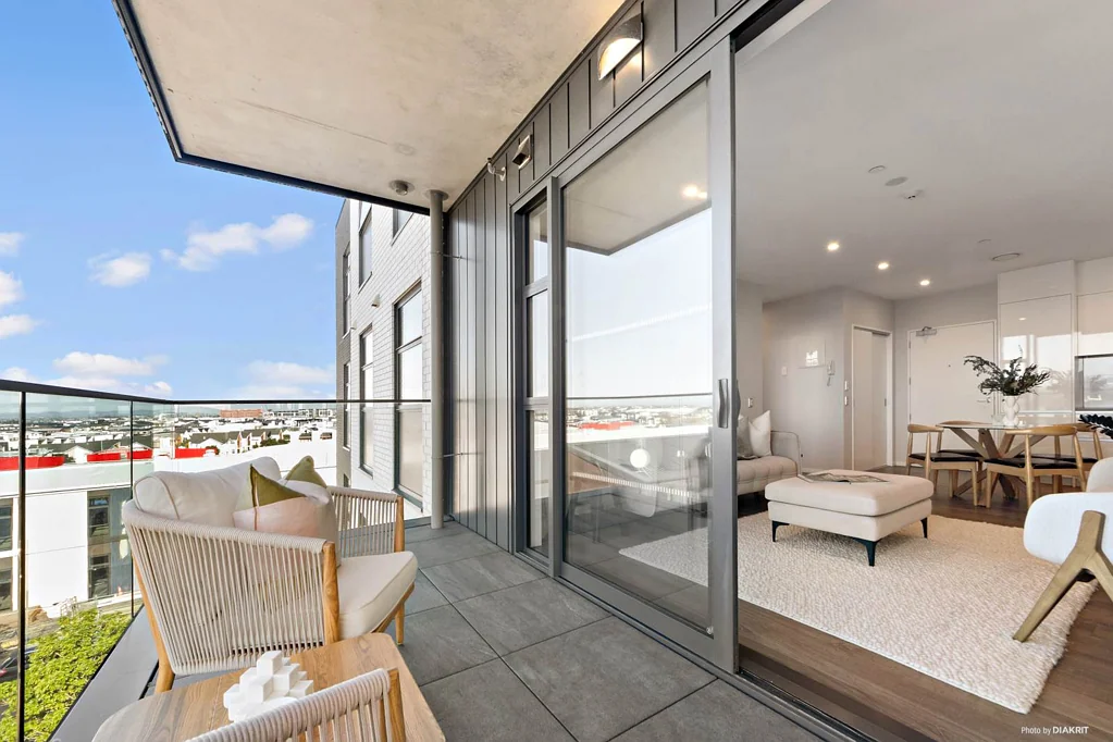 Hobsonville 2Moenga Secure, Single-Level Living in Hobsonville Point