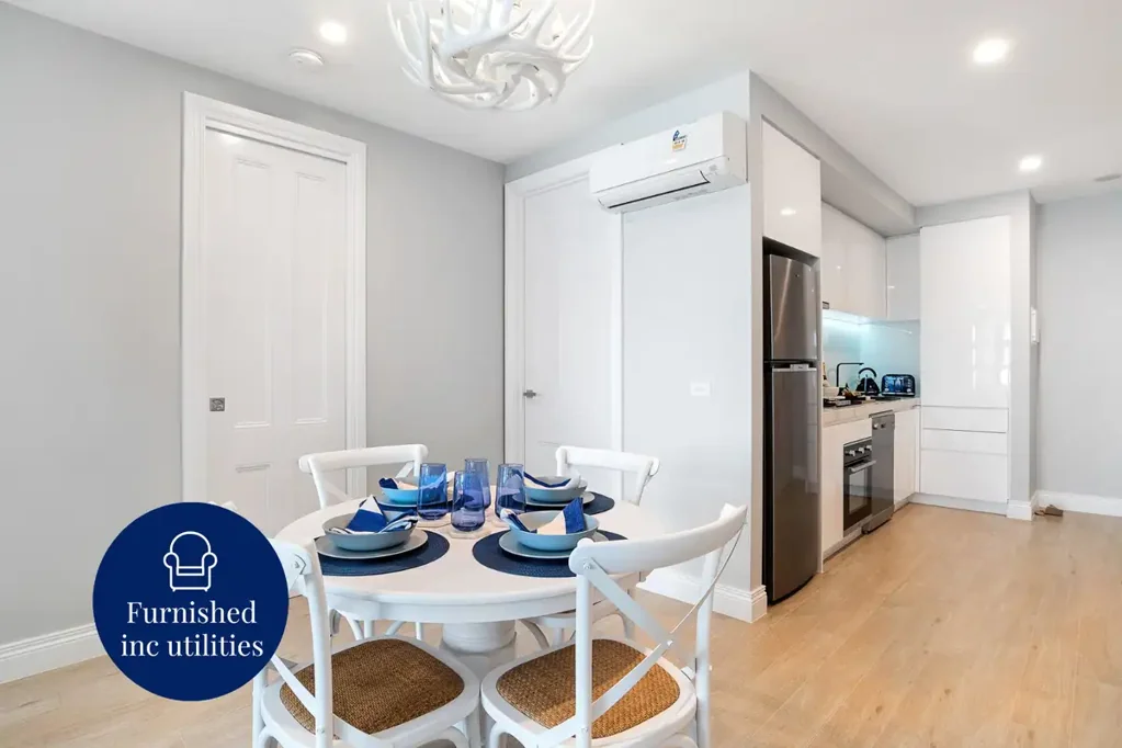 Fully Furnished. Stay 1 mth or more includes all utilities!