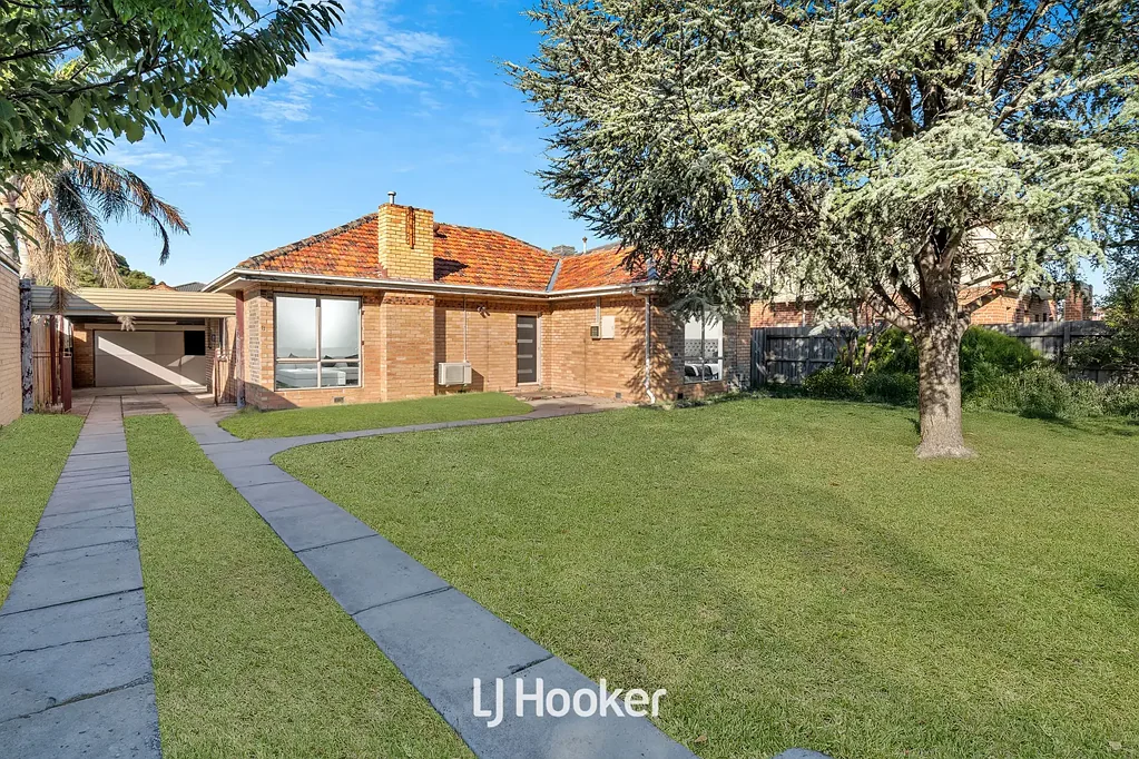 8 Clement Street, Dandenong, VIC 3175