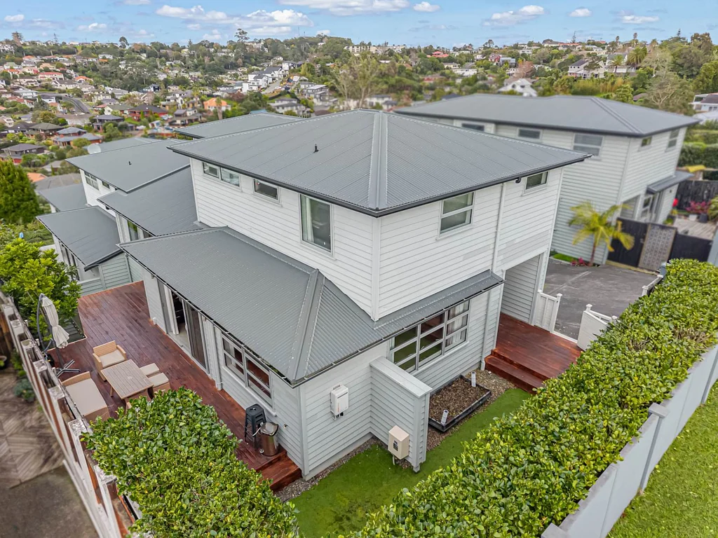 66 Arran Road, Browns Bay, North Shore City, Auckland