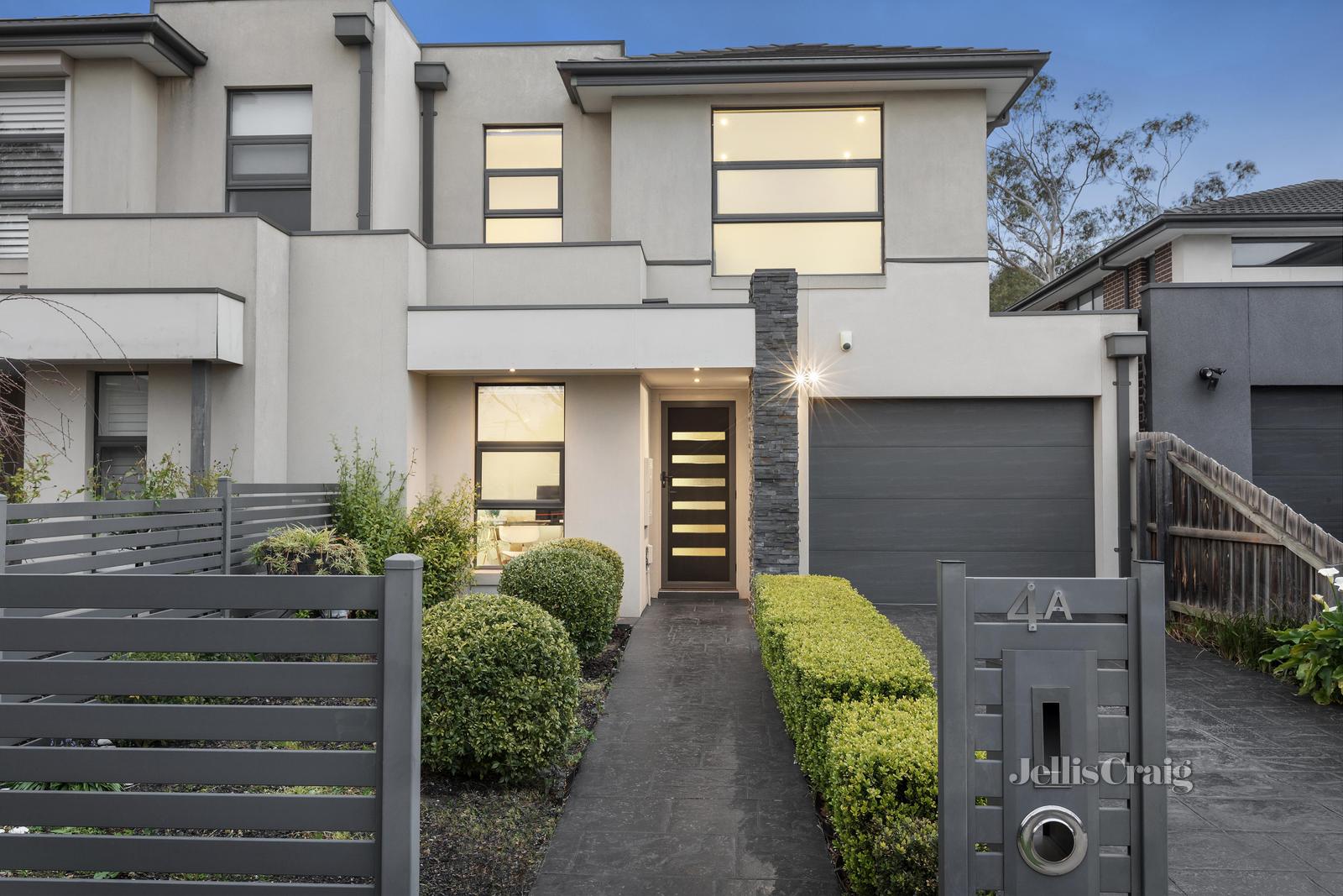 4A BROOKS ST, BENTLEIGH EAST VIC 3165, 0部屋, 0バスルーム, Townhouse