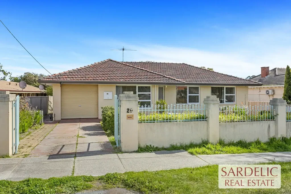 Tuart Hill 4غرفة نوم 809sqm GREEN TITLE HOME- ZONED R30