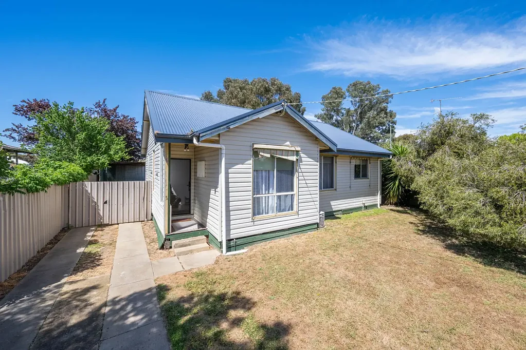 Shepparton 3ਬੈੱਡਰੂਮ Modernised Home Moments from GV Health & Sports Precinct