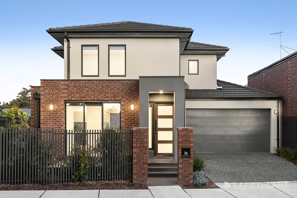 1b Fairway Drive, Dingley Village, VIC 3172