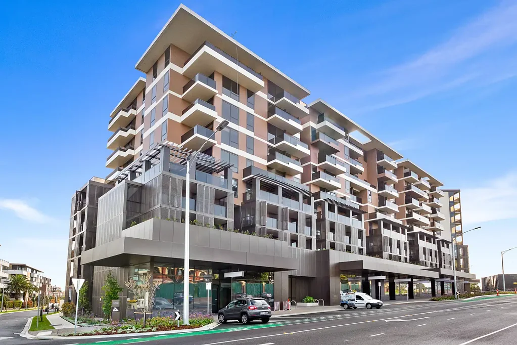 Convenient Living in the Heart of Caulfield Village