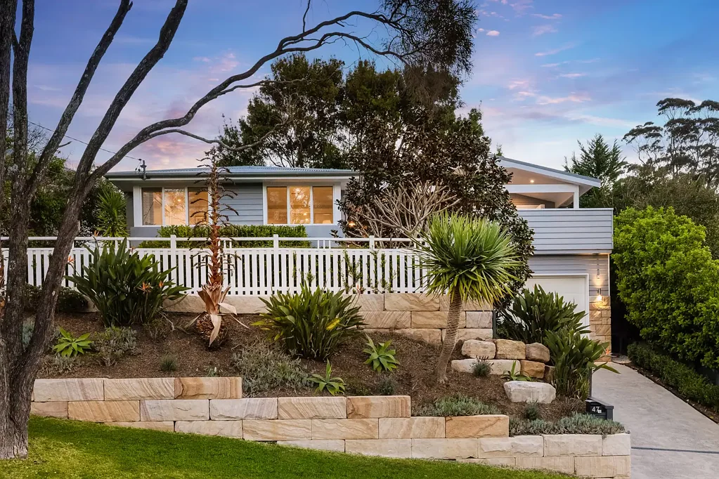Mona Vale 3 Bedroom Hamptons-Style Retreat Offering Ease, Comfort and Style