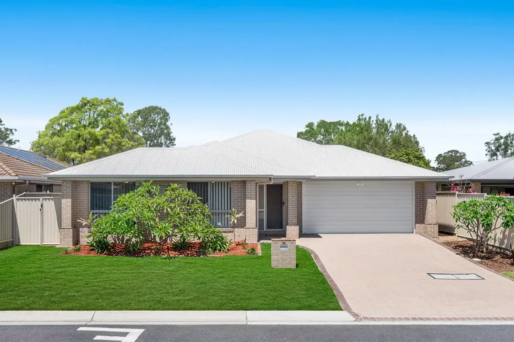 14 Stega Place, Wynnum West, QLD 4178