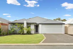 16 Edgbaston Road, Meadow Springs