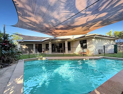 35 Holland St, Wongaling Beach, QLD 4852, 5 ਕਮਰੇ, 2 ਬਾਥਰੂਮ, House