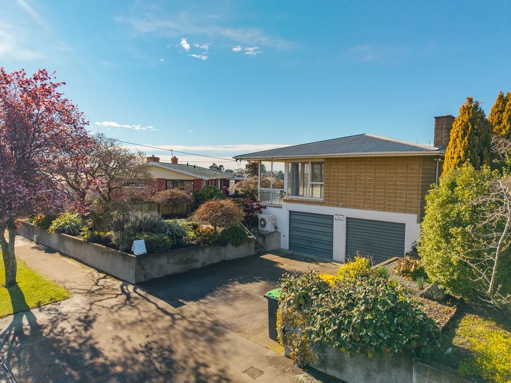 Highfield 3 Bedroom Location, Sunshine &  Comfort
