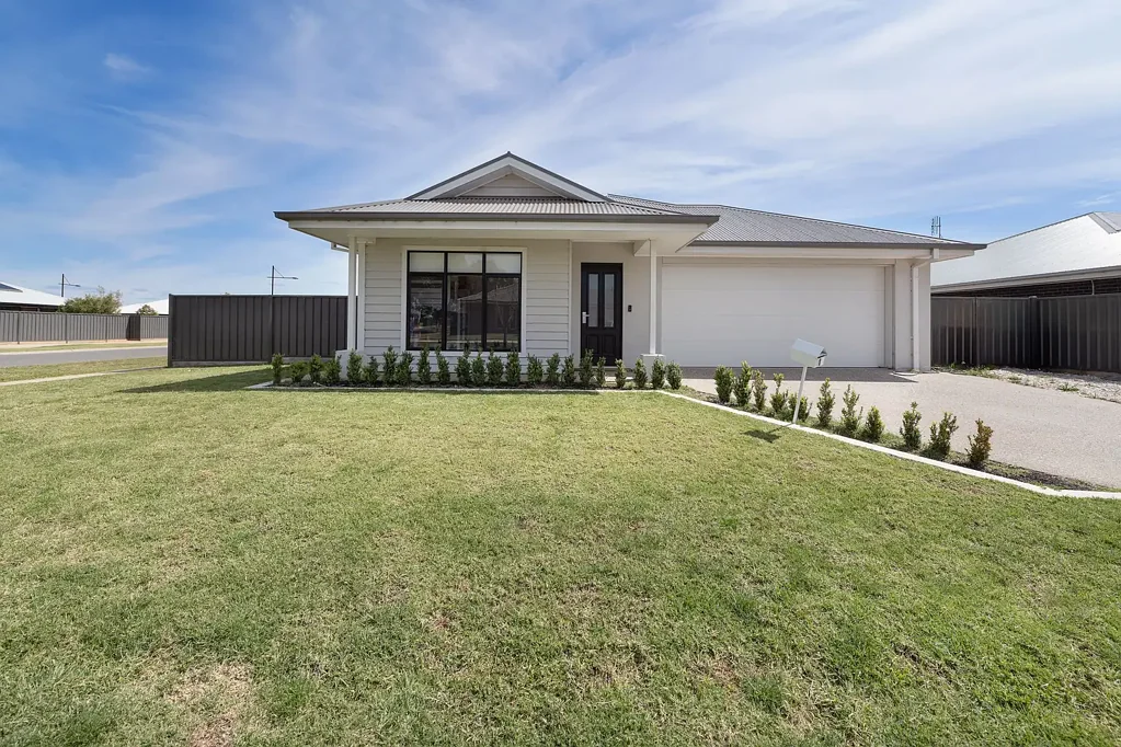 1 Tea Tree Drive, Swan Hill, VIC 3585