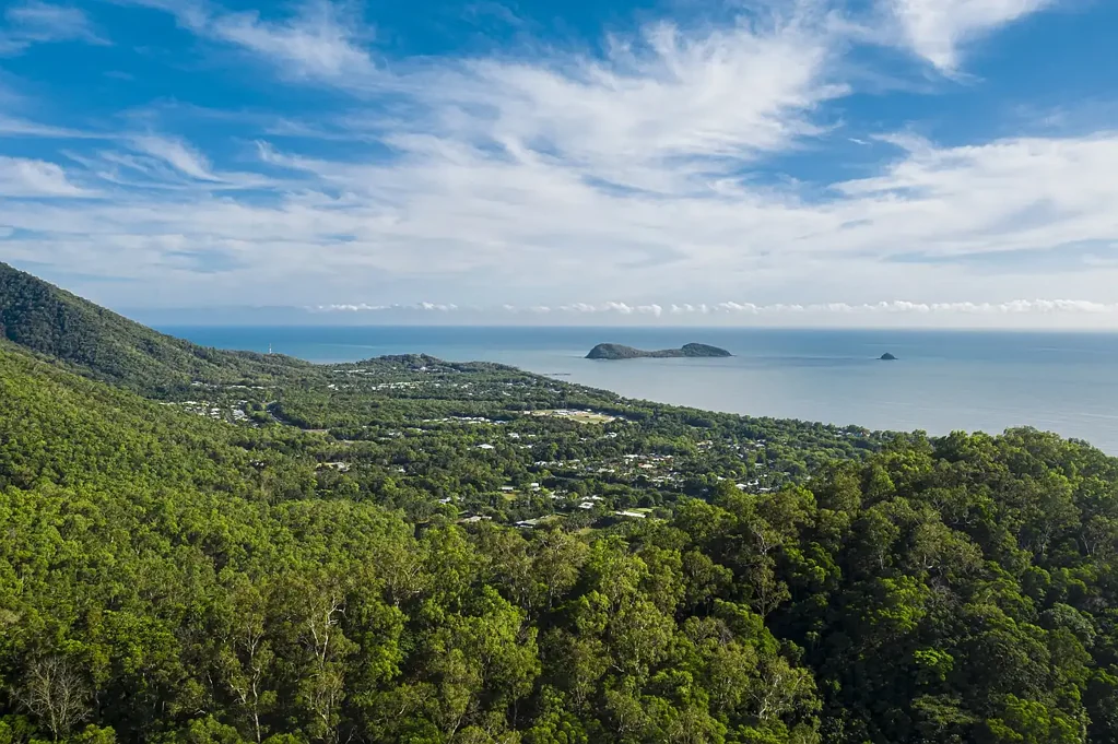 Clifton Beach  Prime Coastal Land at Clifton Beach – Your Dream Awaits