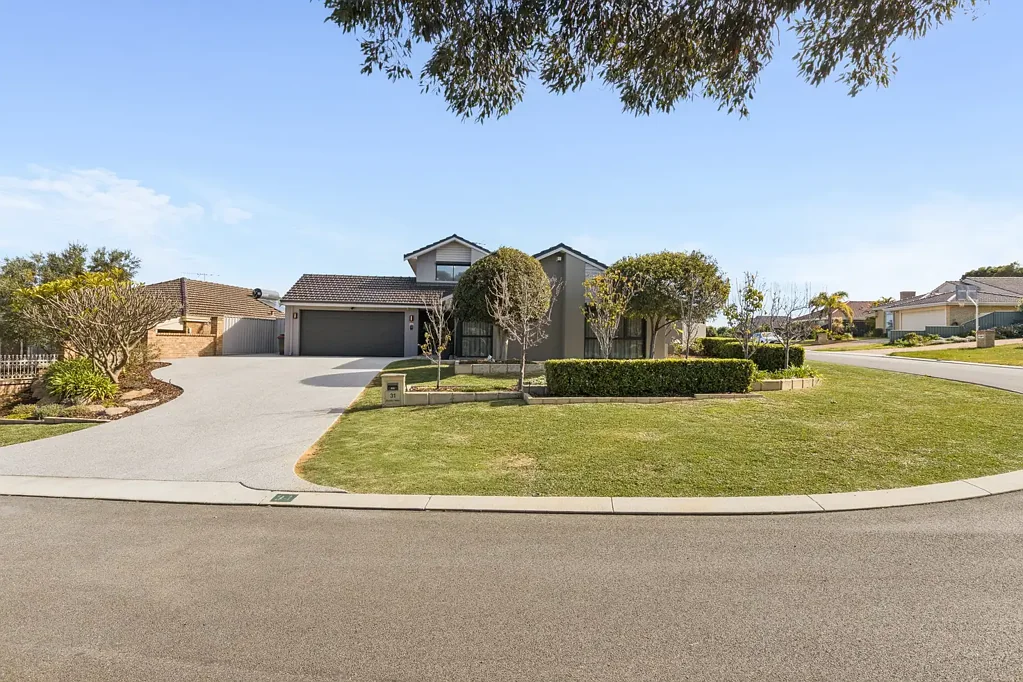 Sorrento 5房  SPACE, STYLE AND RESORT-STYLE FAMILY LIVING
