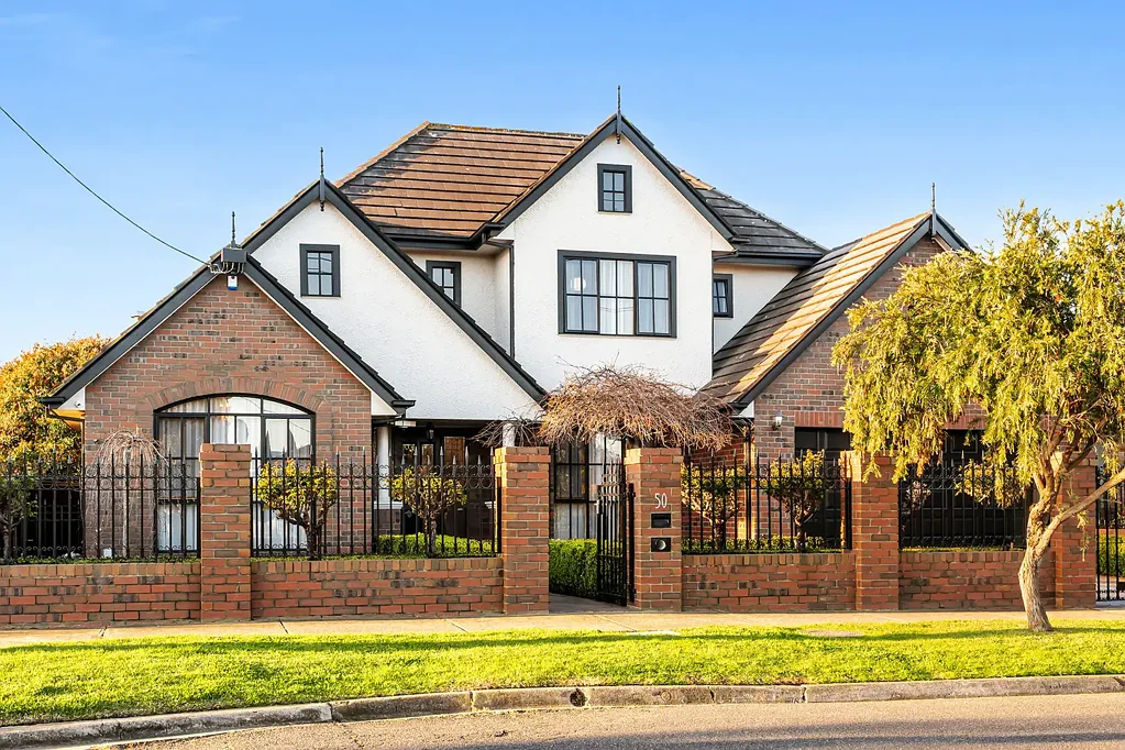 Coburg North 4બેડરૂમ AMERICAN TUDOR | A Family Home of Enduring Beauty, Rare Craftsmanship and Unmistakable Presence